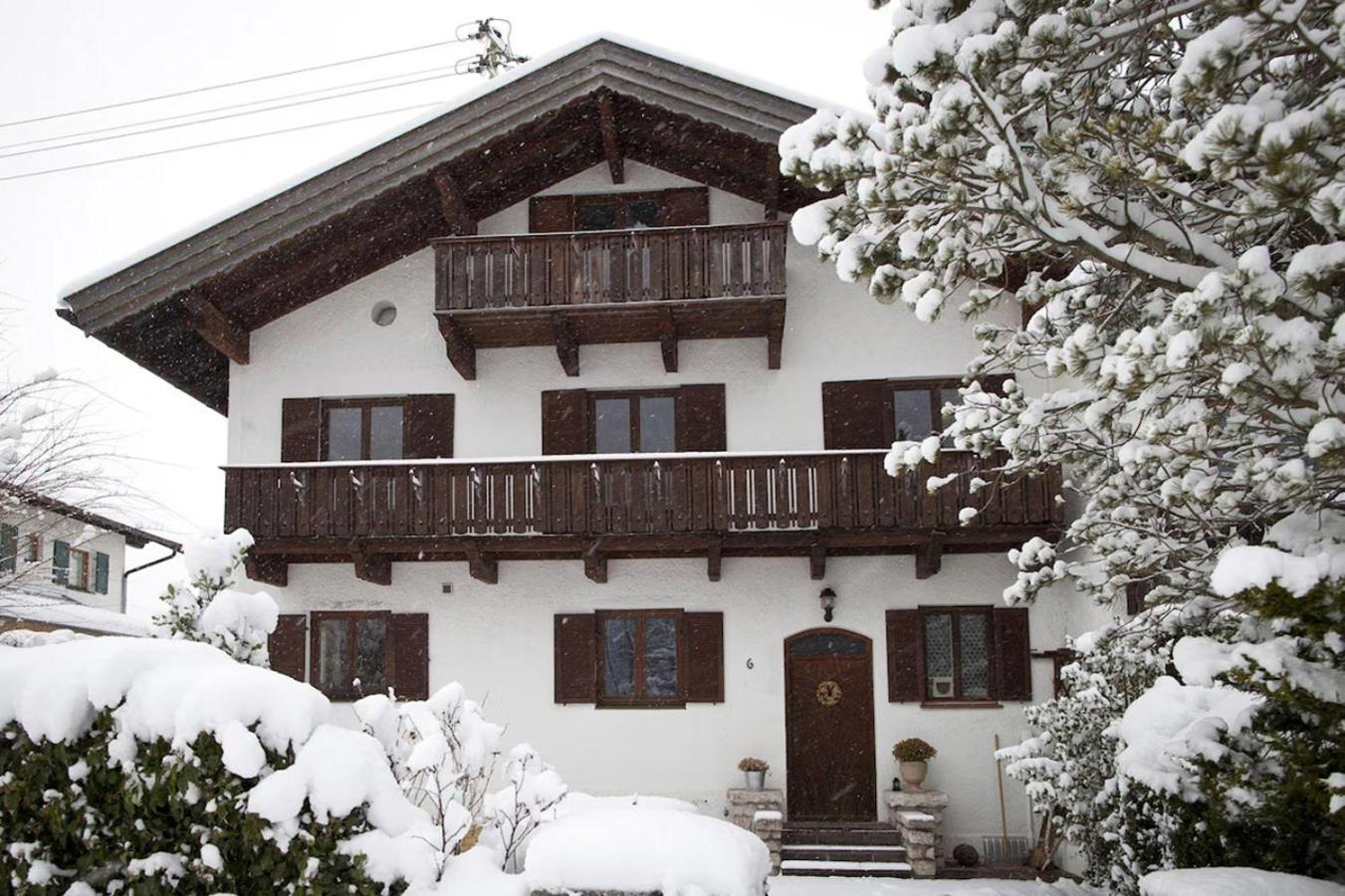 Gemuetliche An Isar Und Karwendel Appartement Mittenwald